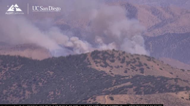 Lemon Fire prompts evacuation orders, warnings near Palmdale