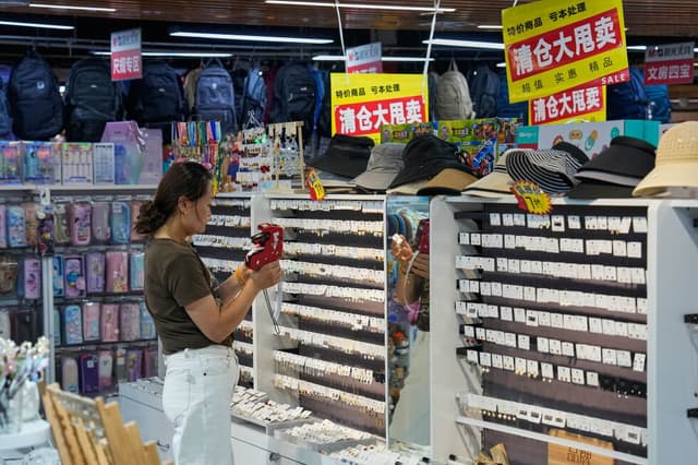 China exports slow in July despite high-tech product demand