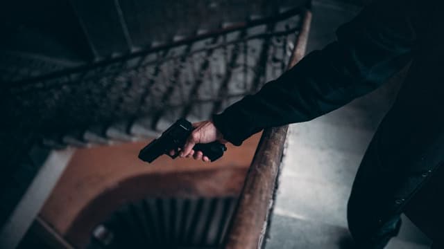 Customer with concealed firearm confronts, kills man with knife inside BBQ restaurant