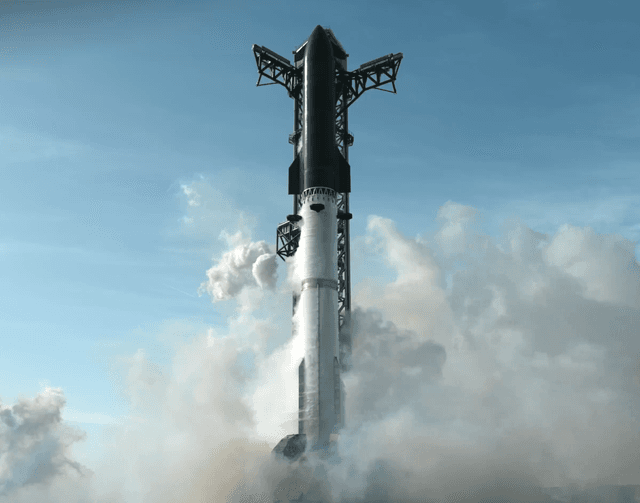 SpaceX suddenly aborts second Starship V3 launch after ignition