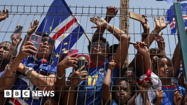 Thousands welcome home Cape Verde footballers after stunning World Cup run