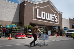 Lowe's issues cautious outlook as CEO flags 'pressure' in DIY spending