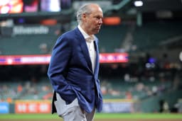Jim Crane Discusses Astros' Front Office