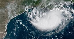 Potential Tropical Cyclone 5 monitored in Gulf