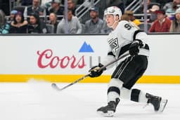 Zuccarello Latest, Perry Update, Lines/Pairs Change + Kings Reduce Camp Roster