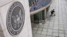 U.S. regulators rush to write crypto rules after Clarity Act stalls