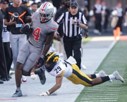 Ohio State vs. Iowa score predictions: Can the Buckeyes end a 20-year drought?