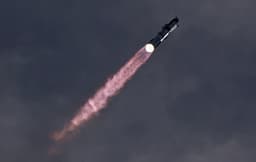 SpaceX stock climbs again, hits another multimonth closing high