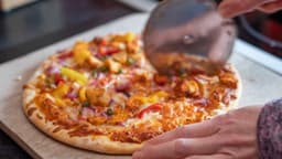 Celeste frozen pizza production ends as Conagra exits brand