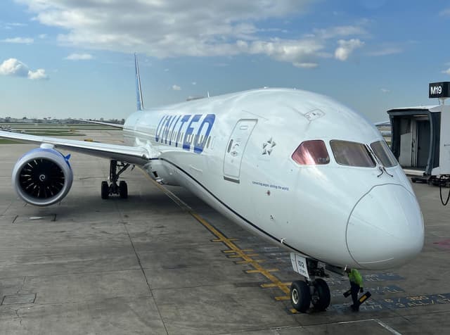 United CEO Scott Kirby On Wealth Tax, Flying Private, And Being Betrayed By American