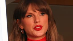 Taylor Swift's telling reaction as she bumps into Travis Kelce's mother exposed on camera