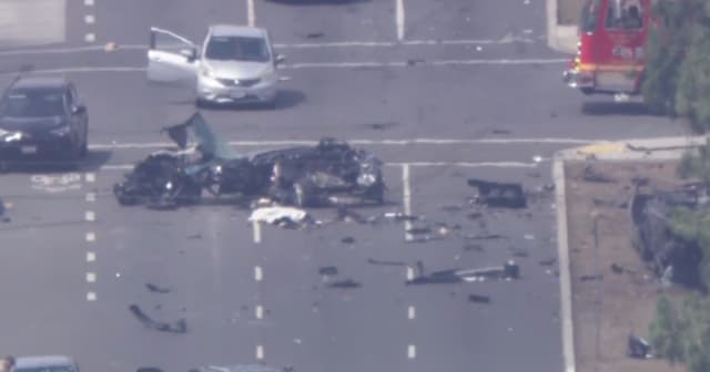 1 dead, 2 critically injured in South Los Angeles crash involving 6 vehicles