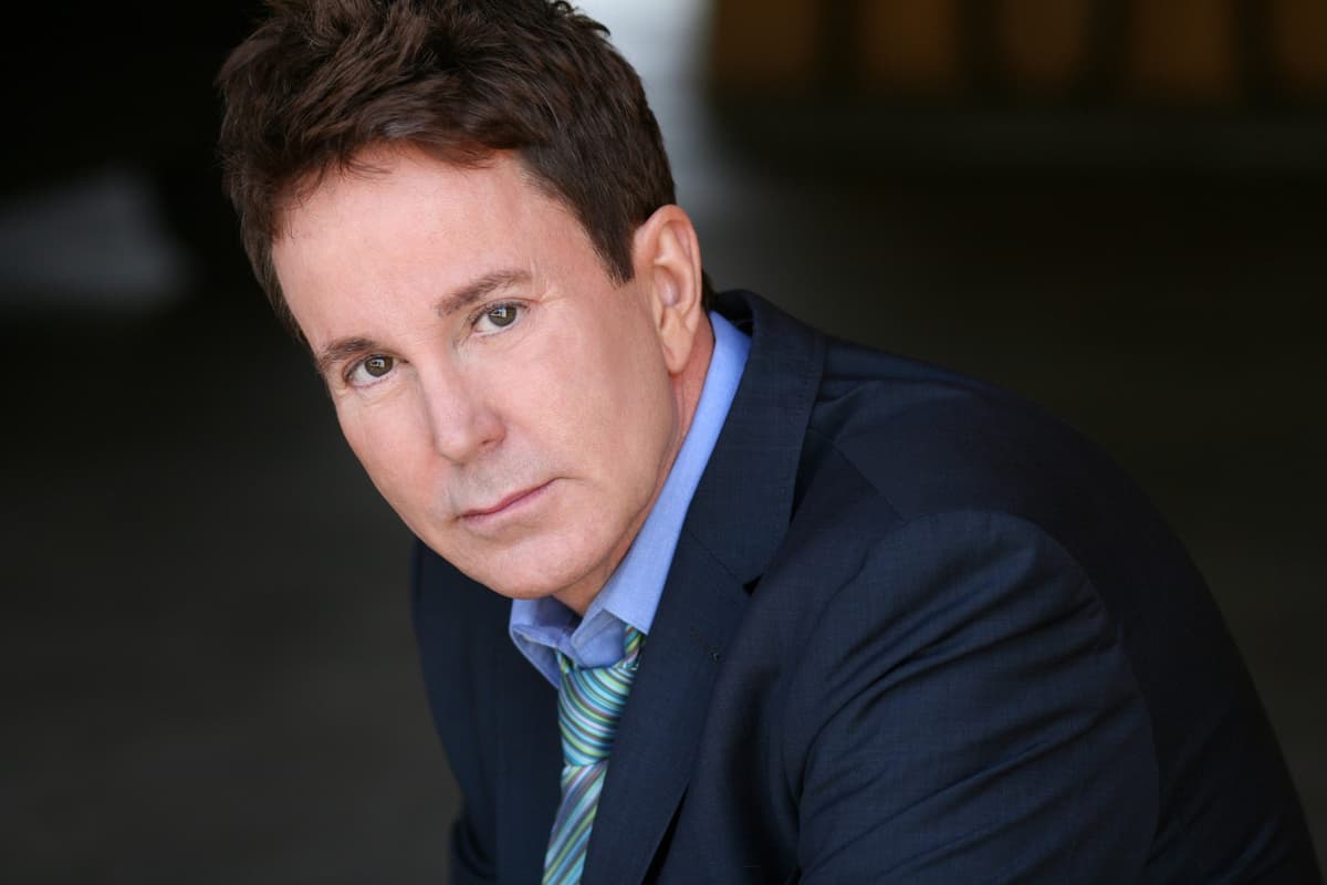 Superstar Davis Gaines Opens Up About Life, Phantom, Florida State Football and upcoming 'Broadway On Ice' in Cerritos