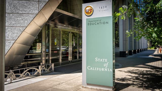 Suspected bedbug infestation shutters state office building in Sacramento