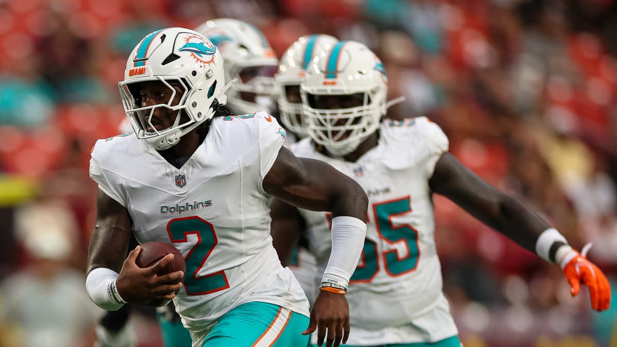 Malik Willis draws positive reviews from Jeff Hafley, De'Von Achane