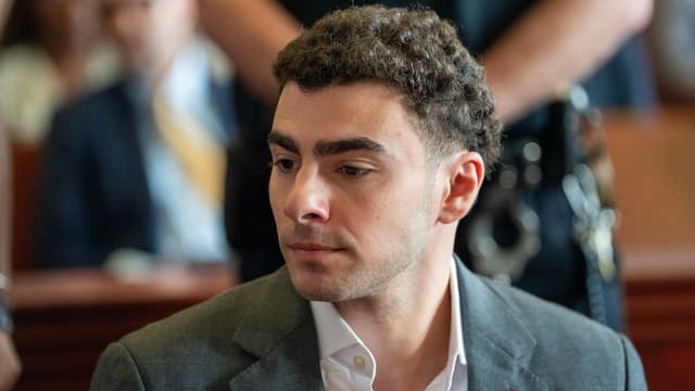Luigi Mangione plea discussion expected Friday in federal case: Sources