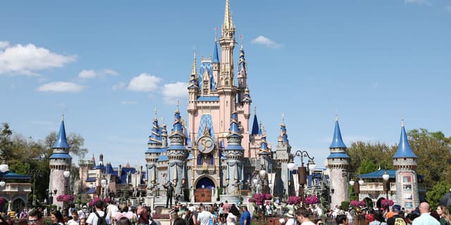 PwC Cancels Disney World Trip for US Summer Interns