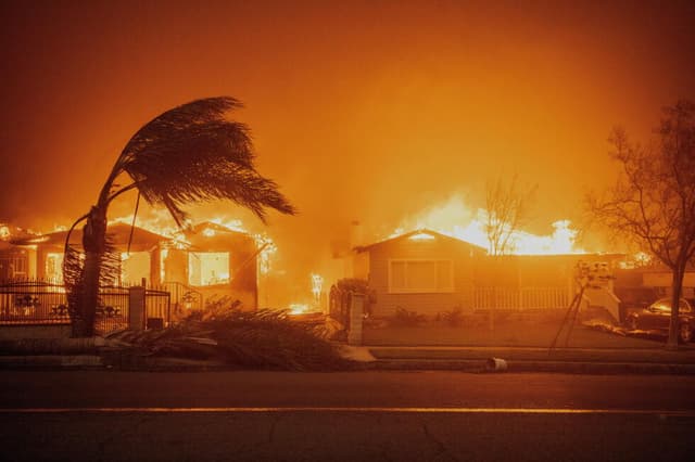 Southern California Edison transmission tower blamed for 2025 Eaton fire in Los Angeles area