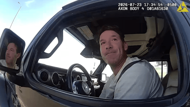 Bodycam shows Tony Romo arguing with officer during DUI arrest: report