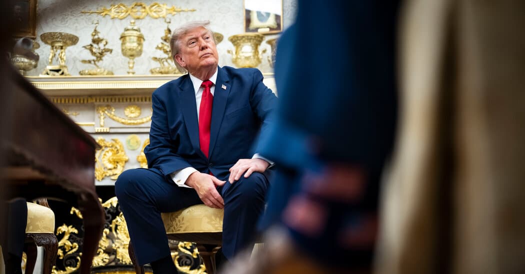 Clarity Act Mired In Debate Over Whether to Bar President From Selling Crypto
