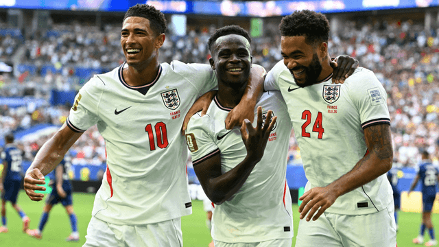World Cup: England top France 6-4 in record-setting third-place match
