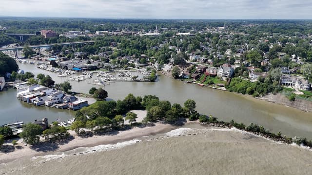 Police ID Bedford man whose body washed ashore at Lakewood beach