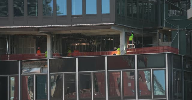 As Workers Shore Up Midtown Building, Developer Reassures Investors