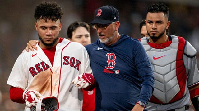 MLB drops hammer on Boston's Willson Contreras with hefty suspension after helmet-throwing incident