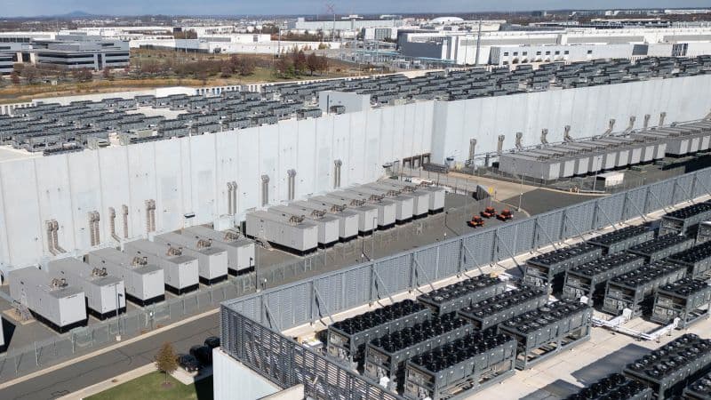 DOE directs data centers to use backup generators during heat wave