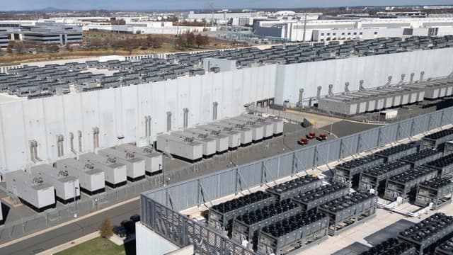 DOE directs data centers to use backup generators during heat wave