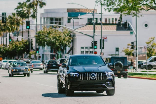 California's proposed billionaire tax could drive wealthy residents out