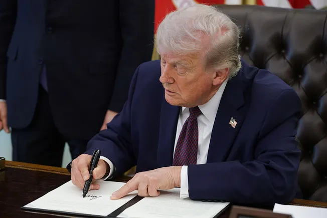 Trump declares emergency, moves to block some foreign-made equipment from grid