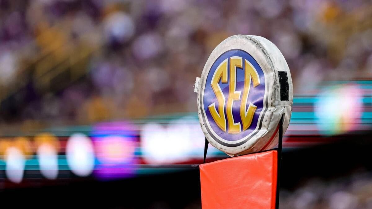 SEC says it will fight Louisiana court order that opened door for ex-NFL players