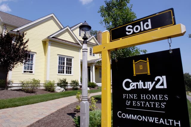 Average rate on a 30-year mortgage climbs to highest level in 13 months