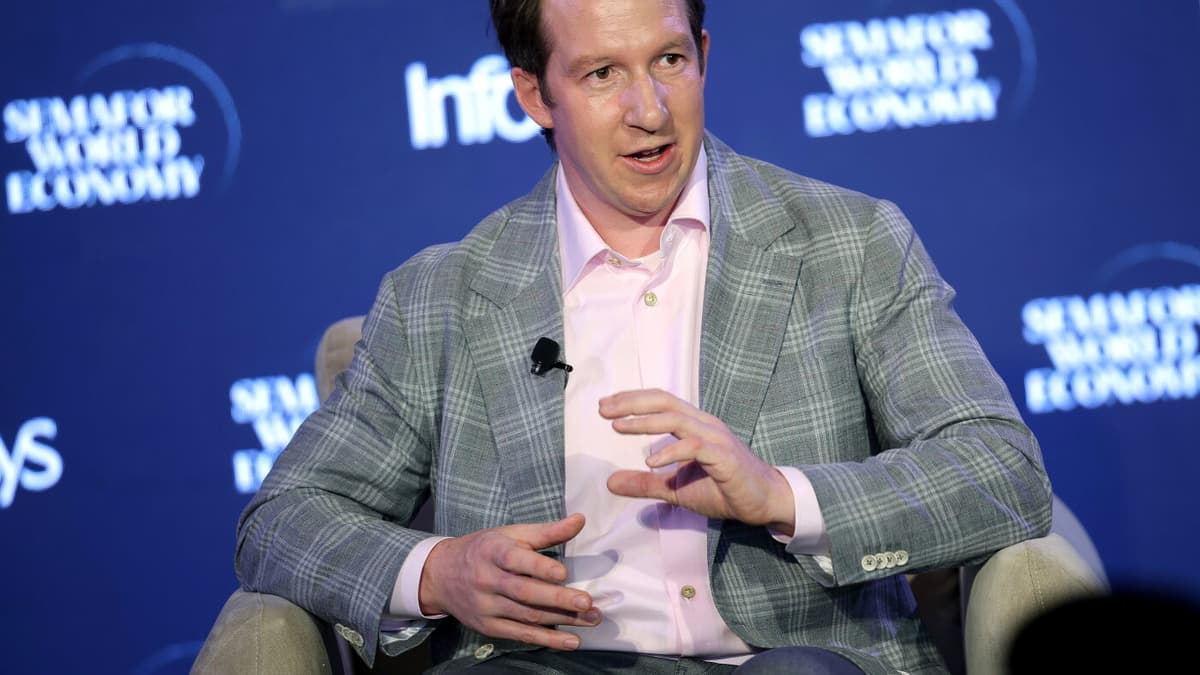 Anthropic co-founder says slowing AI is a 'collective action problem'