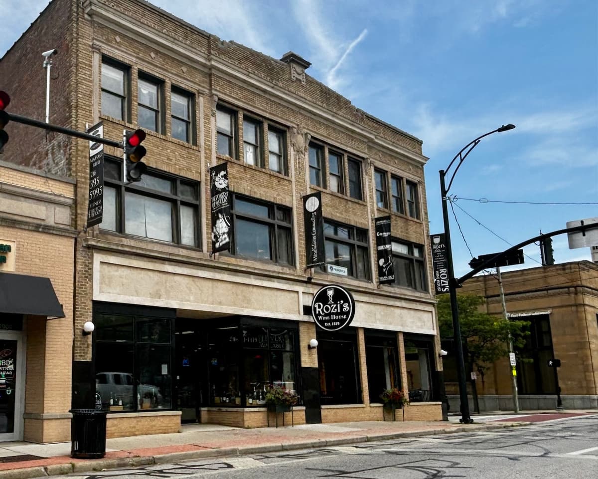 Rozi's Wine House wine tasting returns to Lakewood this October