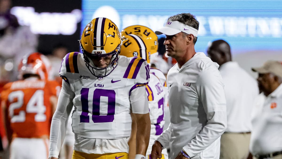 Will SEC whack Lane Kiffin for injury-report shenanigans?