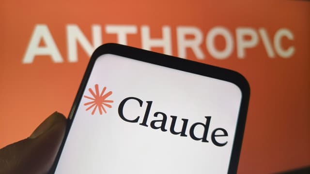 Anthropic Reportedly Delays IPO; OpenAI Expects Massive Cash Burn