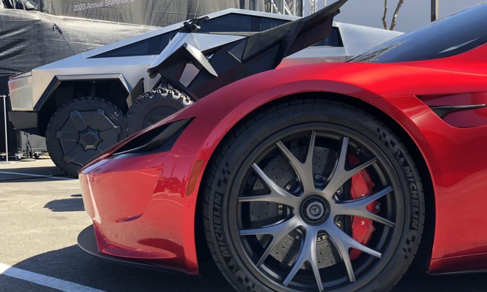 Tesla's surprise Roadster video hints the 2017 design is gone