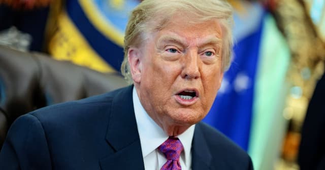 Trump’s Secret White House Crisis Talks Are Leaked