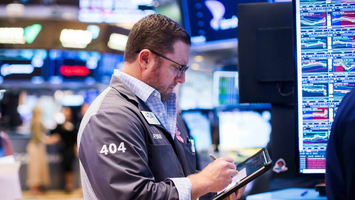 10-year Treasury yield hits highest level since 2002