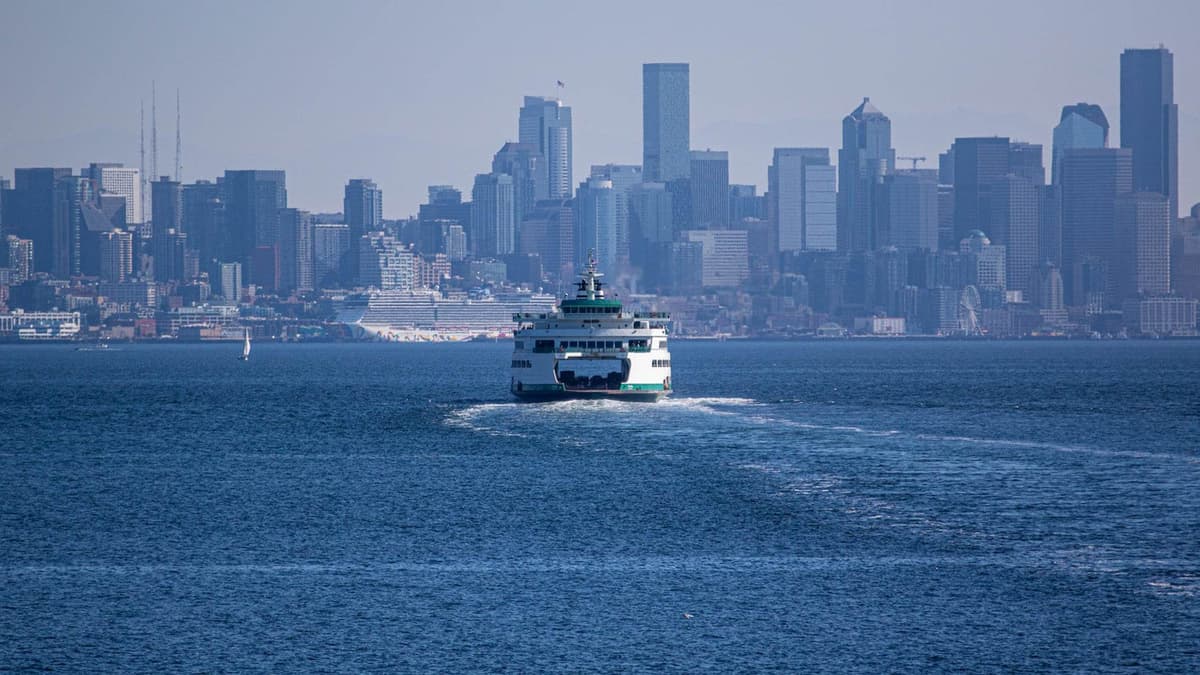 Ferguson urges ferry service to resume Tuesday after engineers’ 'sickout’ stalls fleet