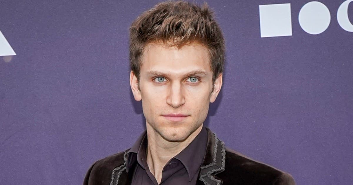 ‘Pretty Little Liars’ actor Keegan Allen posts video with bloody face saying he was mugged in West Hollywood