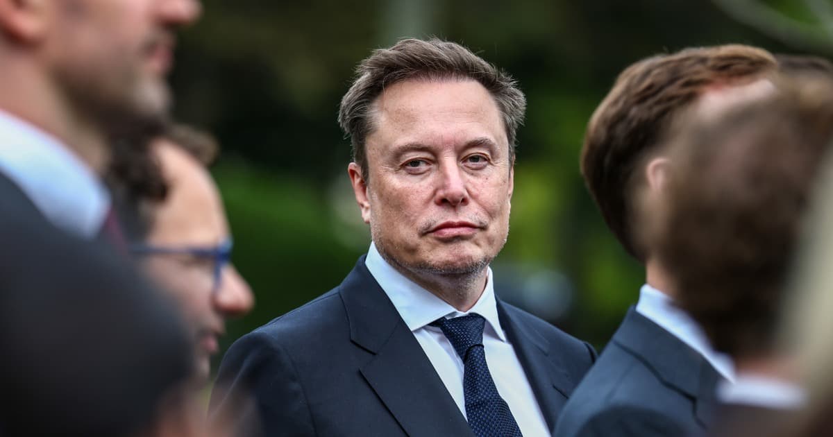 Elon Musk’s SpaceX empire hammers AT&T, Verizon, T-Mobile shares