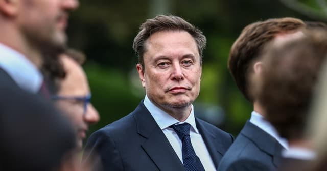 Elon Musk’s SpaceX empire hammers AT&T, Verizon, T-Mobile shares