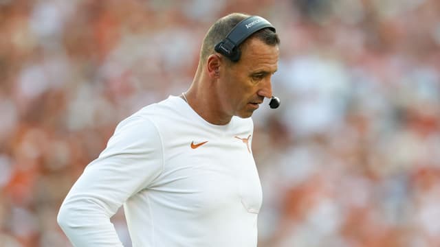Steve Sarkisian the offensive coordinator is going to get Steve Sarkisian the head coach fired