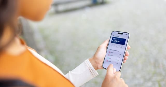 AI agents are roaming around consumers' bank accounts, and banks aren't happy about it