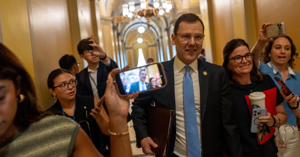Tom Kean Says Depression Led to Long Absence From Congress